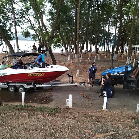 Apartamento Do Lago, Com Churrasqueira Privativa , Cozinha , Internet Banda Larga, Rampa Barco E Jet, Pesqueiro - B101 Caldas Novas Buitenkant foto