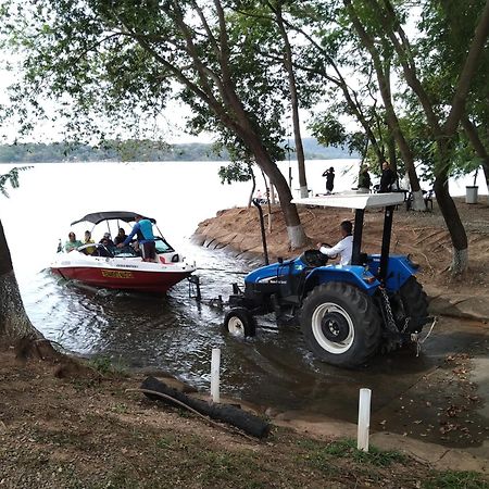 Apartamento Do Lago, Com Churrasqueira Privativa , Cozinha , Internet Banda Larga, Rampa Barco E Jet, Pesqueiro - B101 Caldas Novas Buitenkant foto