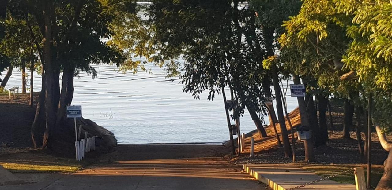 Apartamento Do Lago, Com Churrasqueira Privativa , Cozinha , Internet Banda Larga, Rampa Barco E Jet, Pesqueiro - B101 Caldas Novas Buitenkant foto