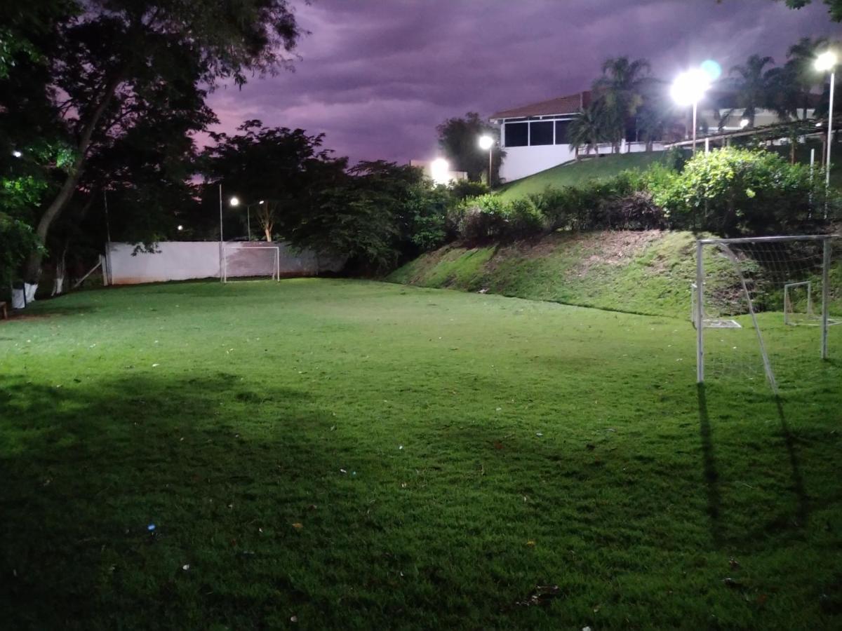 Apartamento Do Lago, Com Churrasqueira Privativa , Cozinha , Internet Banda Larga, Rampa Barco E Jet, Pesqueiro - B101 Caldas Novas Buitenkant foto