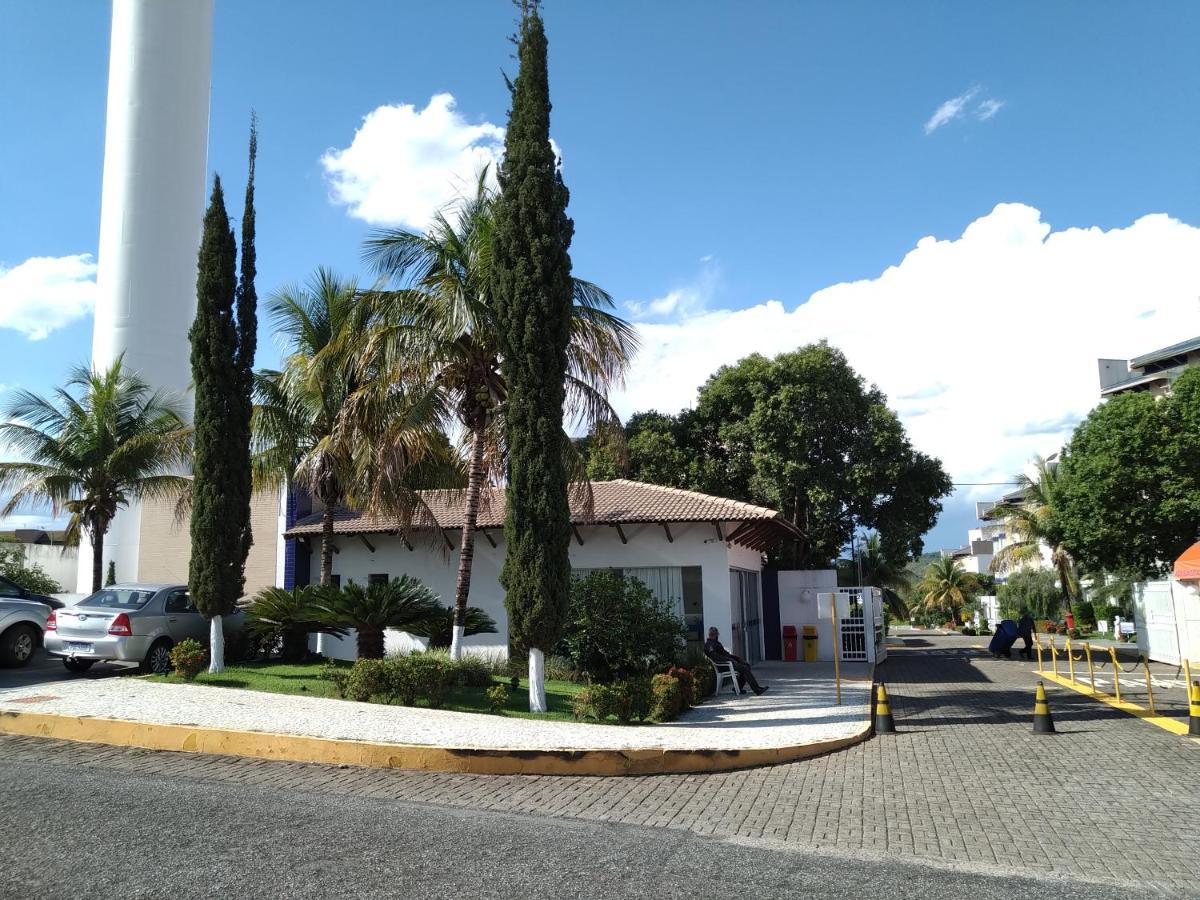 Apartamento Do Lago, Com Churrasqueira Privativa , Cozinha , Internet Banda Larga, Rampa Barco E Jet, Pesqueiro - B101 Caldas Novas Buitenkant foto
