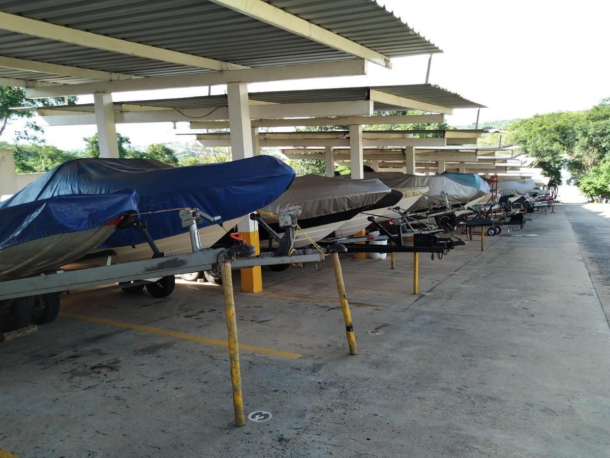Apartamento Do Lago, Com Churrasqueira Privativa , Cozinha , Internet Banda Larga, Rampa Barco E Jet, Pesqueiro - B101 Caldas Novas Buitenkant foto